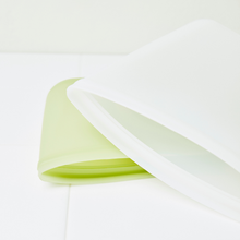 Load image into Gallery viewer, Small Hours - The Set of 2 Silicone Food Bags
