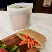 Load image into Gallery viewer, Small Hours - The Set of 2 Silicone Food Bags
