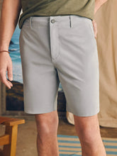 Load image into Gallery viewer, Faherty - Men's Belt Loop All Day Shorts 9" - Ice Grey
